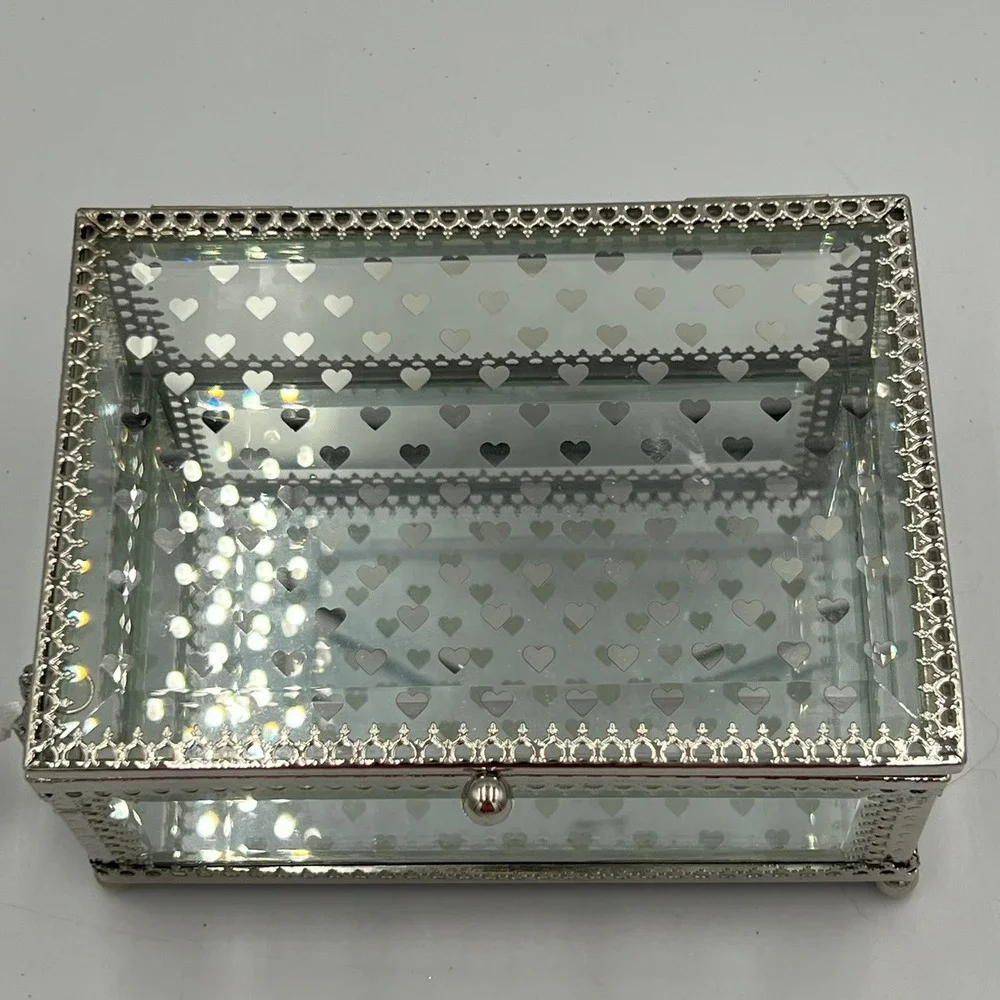 Nicole Miller Jewelry Box Unisex OS Silver Brand New Heart Etched Glass Mirror